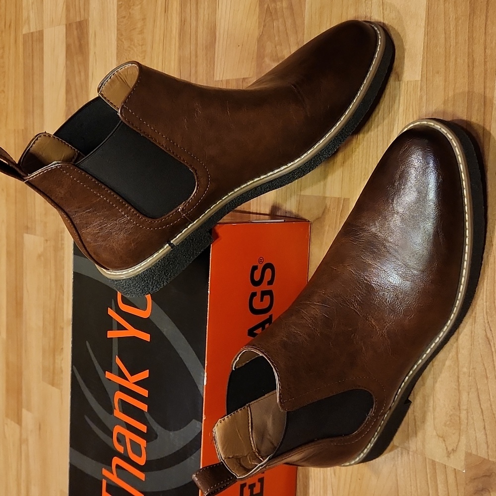 Chukka Chelsea Boot - Picture 2 of 10